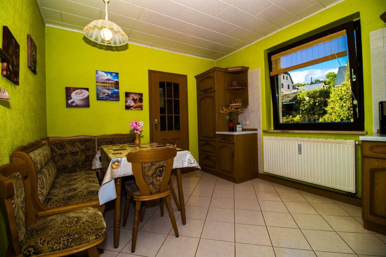Am Balkon Des Erzgebirges Apartment Bernsbach ภายนอก รูปภาพ