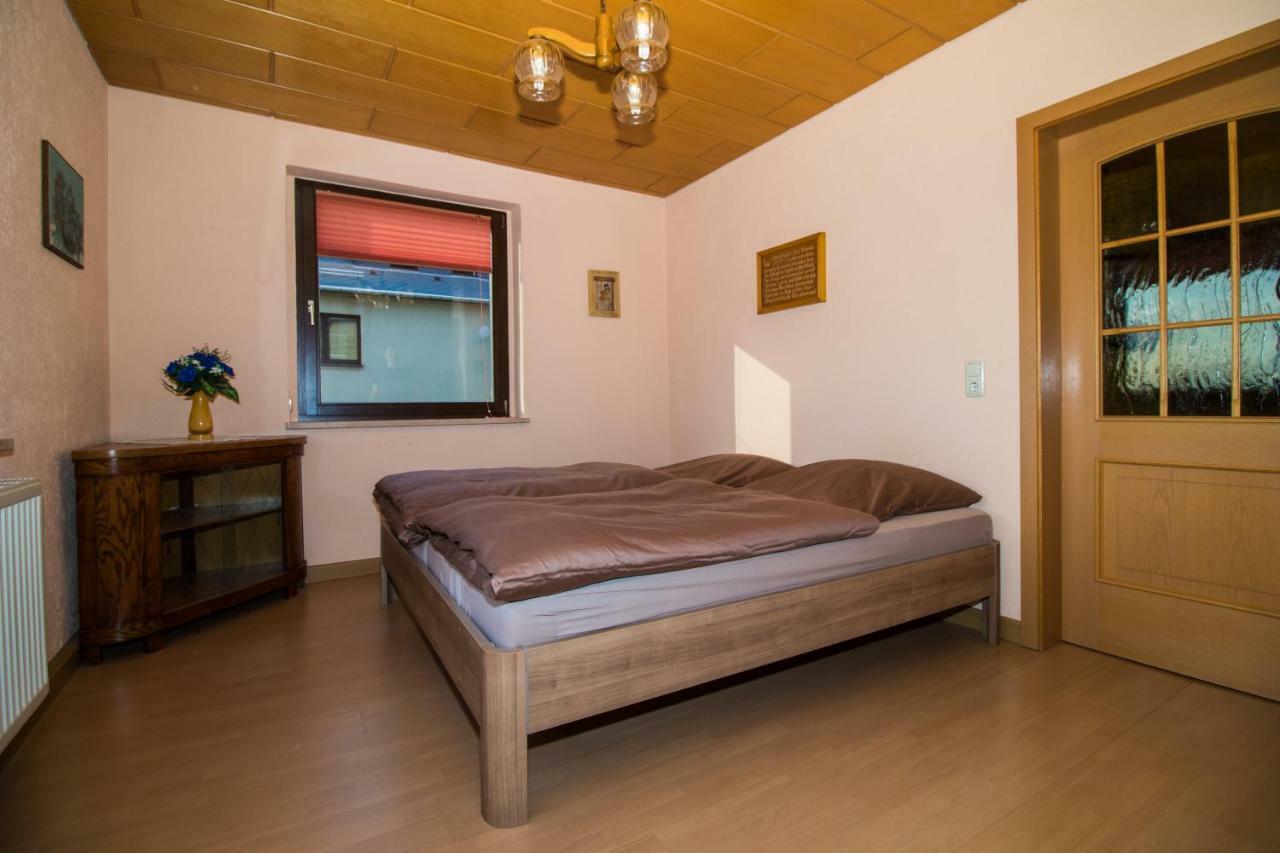 Am Balkon Des Erzgebirges Apartment Bernsbach ภายนอก รูปภาพ