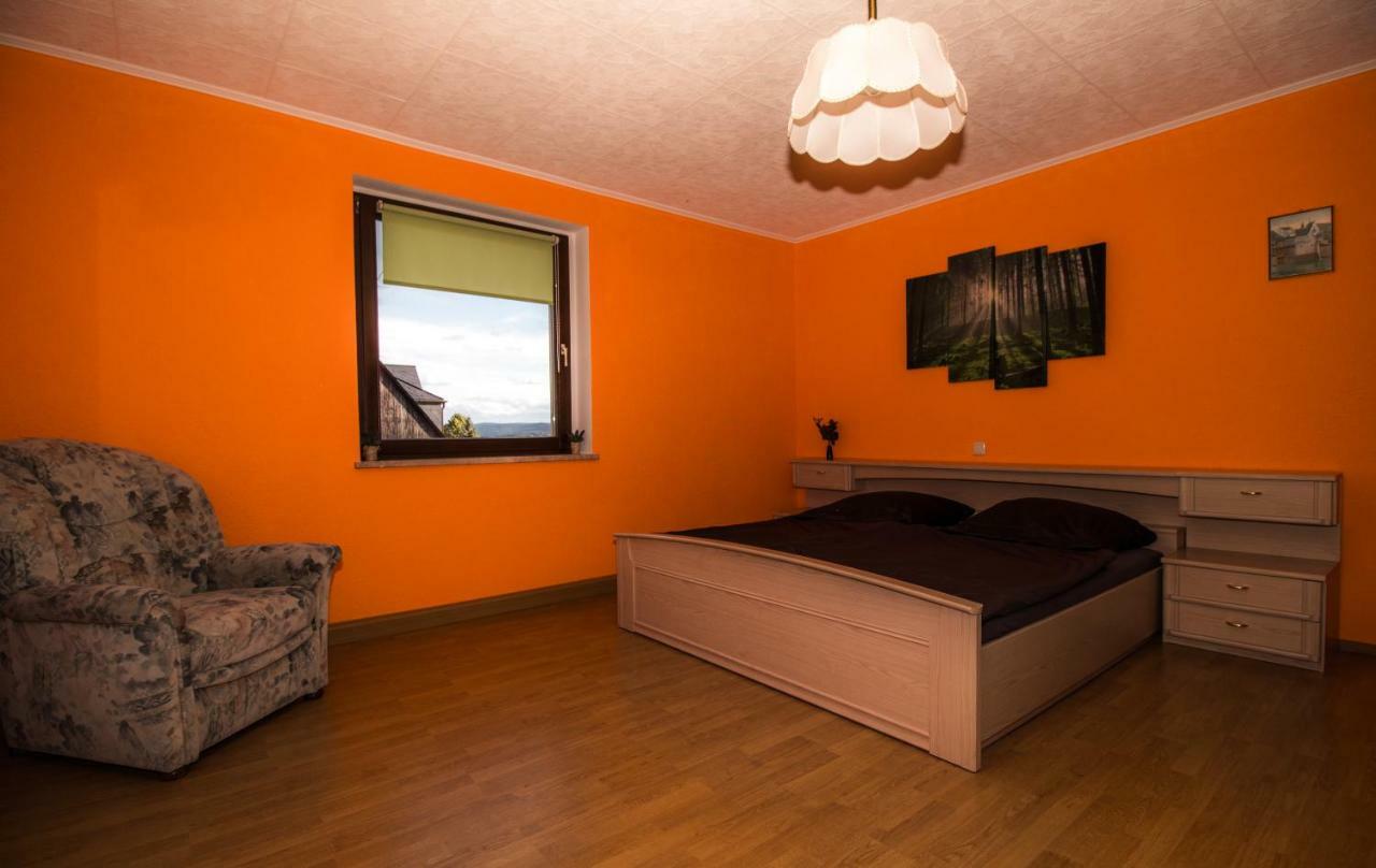 Am Balkon Des Erzgebirges Apartment Bernsbach ภายนอก รูปภาพ